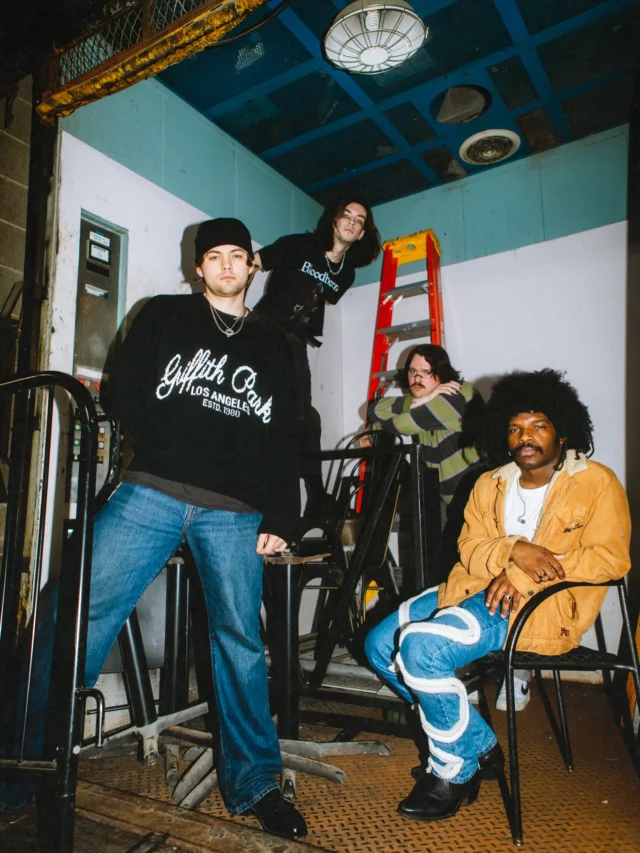 Happy Valentine’s Day!! We love all of you and are so thankful to have and be apart of such a dope community of people! Sending hugs and kisses to all XOXOxOxoxoxo